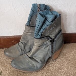 Mjus Blue Green 3" Heeled Booties Size 37/ 6.5